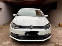 Usata VW Polo Comfortline 90 CV (66 kW) 2015 Bianco Utilitaria