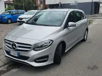 Usata Mercedes B160 Business 90 CV (66 kW) 2016 Argento Utilitaria