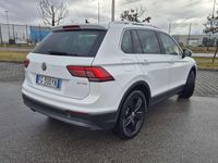 Usata VW Tiguan Business 150 CV (110 kW) 2017 Bianco SUV