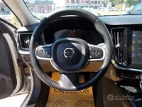 Usata Volvo V60 Business Edition 150 CV (110 kW) 2020 Bianco Station wagon