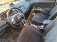 Usata Mitsubishi Outlander 156 CV (114 kW) 2008 Grigio SUV