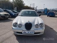 Usata Jaguar S-Type S 298 CV (219 kW) 2002 Bianco Berlina