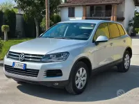 Usata VW Touareg Executive 245 CV (180 kW) 2011 Grigio SUV