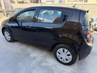 Usata Chevrolet Aveo LT 84 CV (61 kW) 2014 Nero Berlina