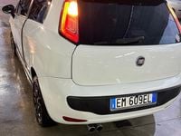 Usata Fiat Punto Evo 75 CV (55 kW) 2012 Bianco Utilitaria