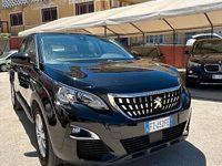 Usata Peugeot 3008 130 CV (95 kW) 2019 Nero SUV