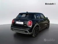 Usata Mini Cooper Business 136 CV (100 kW) 2021 Midnight black metallizzato Utilitaria
