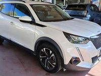 Usata Peugeot 2008 Allure 102 CV (75 kW) 2021 Bianco SUV