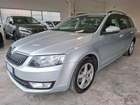 Usata Skoda Octavia Ambition 105 CV (77 kW) 2014 Grigio Utilitaria