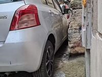 Usata Toyota Yaris 90 CV (66 kW) 2008 Grigio Utilitaria