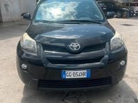 Usata Toyota Urban Cruiser 90 CV (66 kW) 2010 Nero SUV