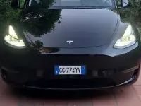 Usata Tesla Model Y 152 kW (208 CV) 2021 Nero SUV
