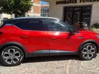 Usata Renault Captur 101 CV (74 kW) 2020 Rosso SUV