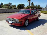 Usata Alfa Romeo 75 155 CV (114 kW) 1988 Rosso Berlina