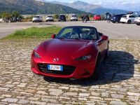 Usata Mazda MX5 Exclusive-Line 184 CV (135 kW) 2023 Rosso Cabrio
