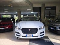Usata Jaguar F-Pace Prestige 180 CV (132 kW) 2020 Bianco SUV