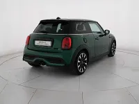Usata Mini Cooper S Classic 178 CV (130 kW) 2022 British racing green iv Utilitaria