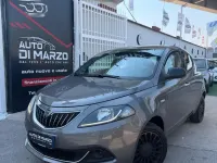 Usata Lancia Ypsilon Gold 69 CV (50 kW) 2022 Grigio Utilitaria