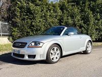 Usata Audi TT Roadster 250 CV (183 kW) 2004 Argento Cabrio