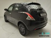 Usata Lancia Ypsilon Silver 70 CV (51 kW) 2024 Nero Utilitaria