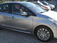 Usata Peugeot 208 Allure 83 CV (61 kW) 2019 Grigio Utilitaria