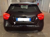 Usata Mercedes A180 122 CV (89 kW) 2016 Nero Berlina