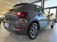 Usata VW Polo Life 95 CV (69 kW) 2025 Smoking grey metallizzato Utilitaria