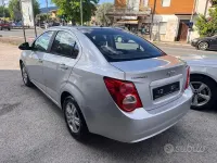 Usata Chevrolet Aveo 86 CV (63 kW) 2011 Grigio Utilitaria
