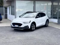 Usata Ford Focus 125 CV (91 kW) 2019 Bianco Berlina