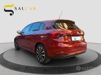 Usata Fiat Tipo Lounge 95 CV (69 kW) 2017 Rosso Berlina