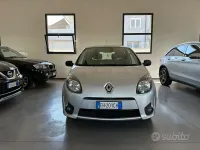 Usata Renault Twingo 75 CV (55 kW) 2011 Grigio Utilitaria