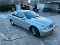 Gebraucht Mercedes C180 129 PS (94 kW) 2002 Limousine