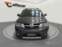 Usata Fiat Freemont Lounge 170 CV (125 kW) 2015 Grigio SUV
