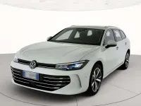 Usata VW Passat Business 150 CV (110 kW) 2025 Pure white Station wagon