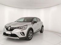 Usata Renault Captur Techno 145 CV (106 kW) 2023 Grigio SUV