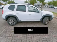 Usata Dacia Duster Lauréate 105 CV (77 kW) 2013 Bianco SUV