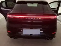 Usata Porsche Cayenne 353 CV (259 kW) 2023 Nero SUV
