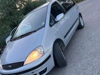 Usata Ford Galaxy 110 CV (80 kW) 2003 Grigio Monovolume