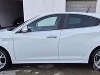 Usata Alfa Romeo Giulietta Veloce 140 CV (102 kW) 2011 Bianco Utilitaria