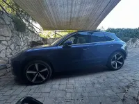 Usata Porsche Macan 265 CV (194 kW) 2023 Blu/azzurro SUV