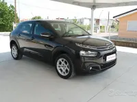 Usata Citroën C4 Cactus Shine 102 CV (75 kW) 2019 Nero Utilitaria