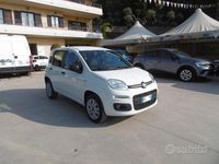 Usado Fiat Panda Lounge 80 HP (58 kW) 2018 Branco Citadino
