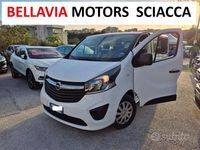 Usata Opel Vivaro 120 CV (88 kW) 2019 Bianco Monovolume