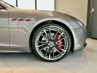 Usata Maserati Ghibli 581 CV (427 kW) 2021 Grigio maratea Berlina