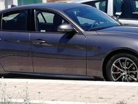 Usata Alfa Romeo Giulia Super 180 CV (132 kW) 2017 Grigio Berlina