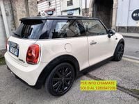 Usata Mini Cooper 115 CV (84 kW) 2016 Utilitaria