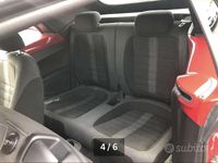 Usata VW Beetle Cabriolet Sportline 160 CV (117 kW) 2013 Rosso Cabrio