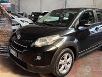 Usata Toyota Urban Cruiser Luxury 89 CV (65 kW) 2010 Nero Utilitaria