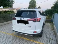 Usata Toyota RAV4 Hybrid Active 155 CV (114 kW) 2016 Bianco SUV
