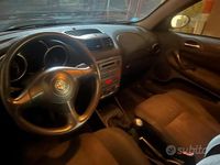 Usata Alfa Romeo 147 116 CV (85 kW) 2004 Utilitaria